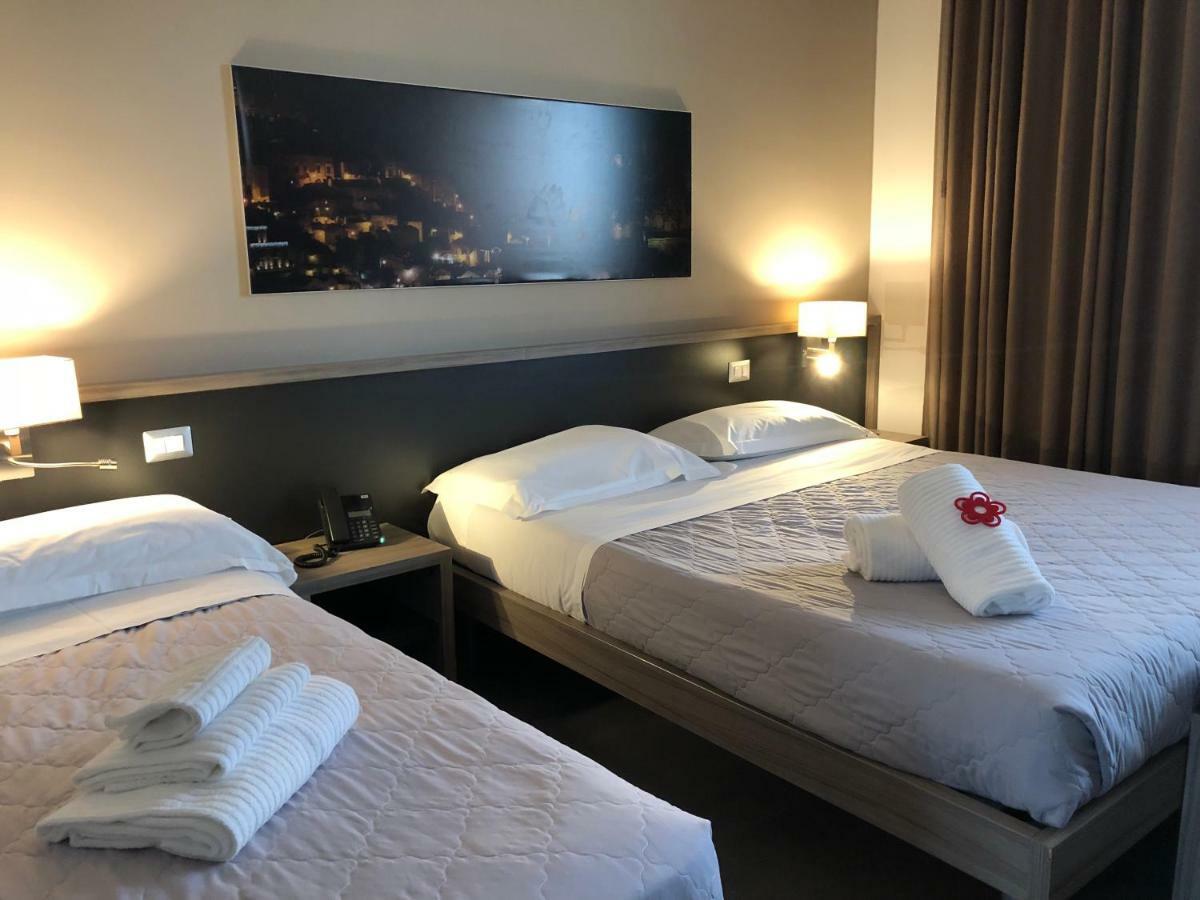 La Sosta Motel Tavola Calda Matera Luaran gambar